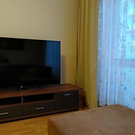 Appartement 2 Izbovy Byt 60M2 V Centre Na Bakossovej, 24H Self Checkin à Banská Bystrica Extérieur photo